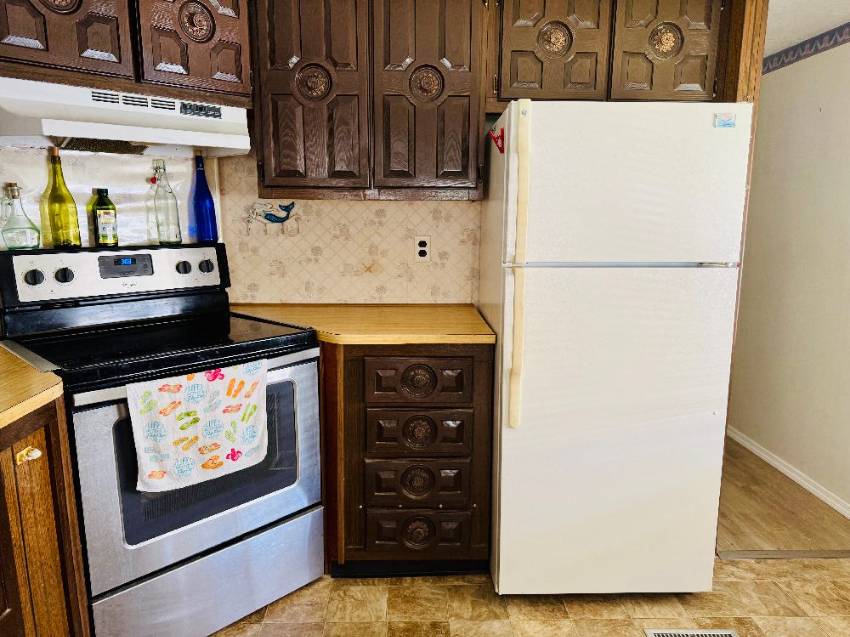 98 Lake Charlotte Dr. West a Winter Haven, FL Mobile or Manufactured Home for Sale